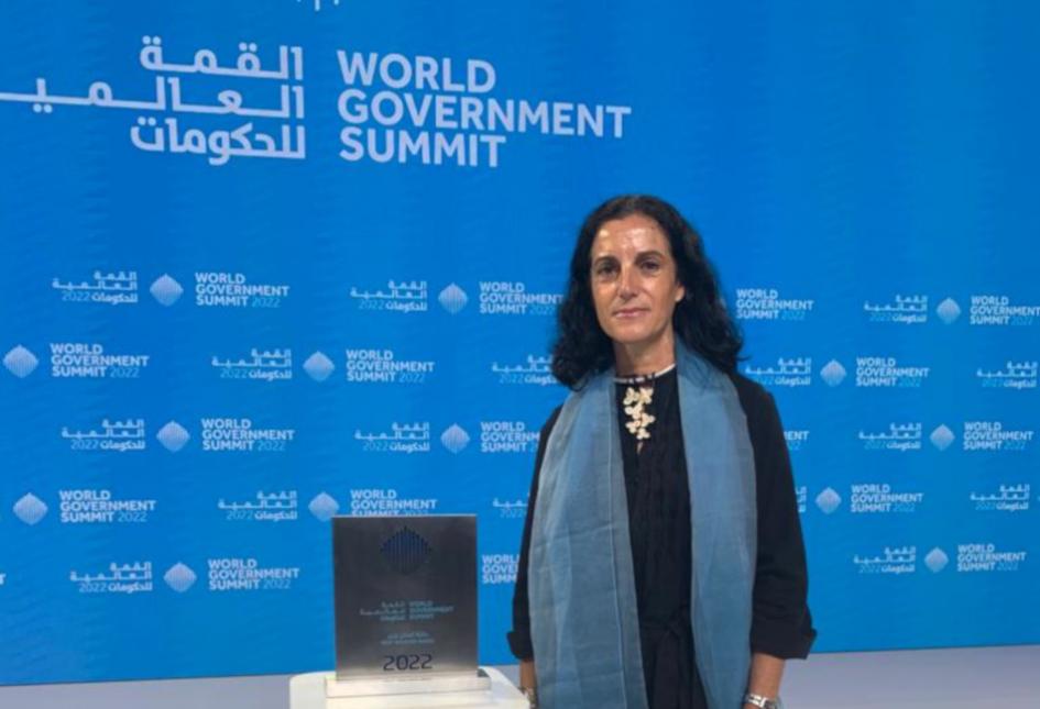 Ministra Arbeleche recibe Premio al Mejor Ministro de Gobierno Premio internacional