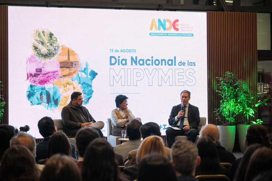 Guillermo Arregui (cámara / edición) / Presidencia de la República (fuente institucional) Guillermo Arregui (cámara / edición) / Presidencia de la República (fuente institucional)