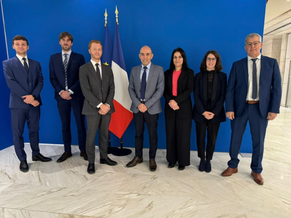Autoridades tributarias de Uruguay y Francia Acuerdo para evitar doble imposición entre Uruguay y Francia