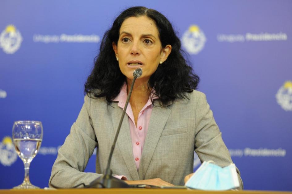 Ministra de Economía Azucena Arbeleche Conferencia AS/COA