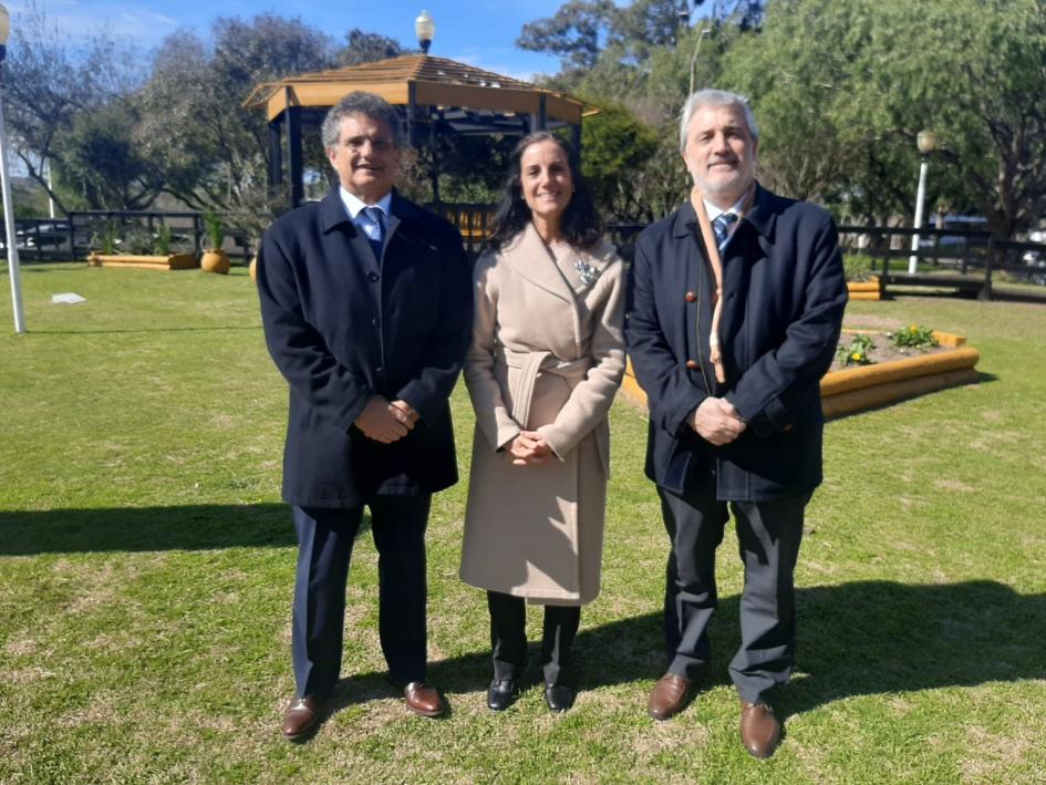 Director Fernando Blanco, ministra Azucena Arbeleche, subsecretario Alejandro Irastorza Acto en Florida