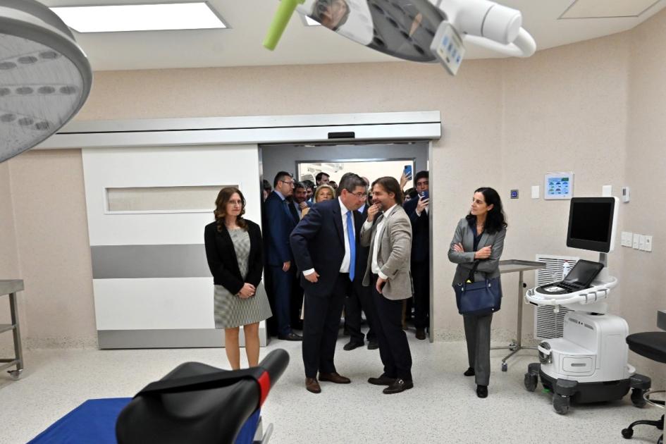 Karina Rando, Leonardo Cipriani, Luis Lacalle Pou y Azucena Arbeleche Karina Rando, Leonardo Cipriani, Luis Lacalle Pou y Azucena Arbeleche