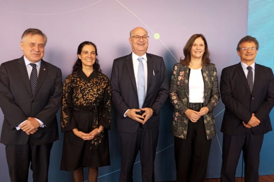 Omar Paganini, Azucena Arbeleche, Ilan Goldfajn, Elisa Facio y Fernando Blanco