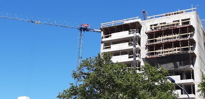 Informe de proyectos presentados en el segundo trimestre del 2013 Edificio en construcción