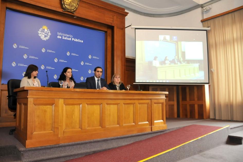 María Ana Porcelli, Azucena Arbeleche, José Luis Satdjian y Marisa Fazzino.