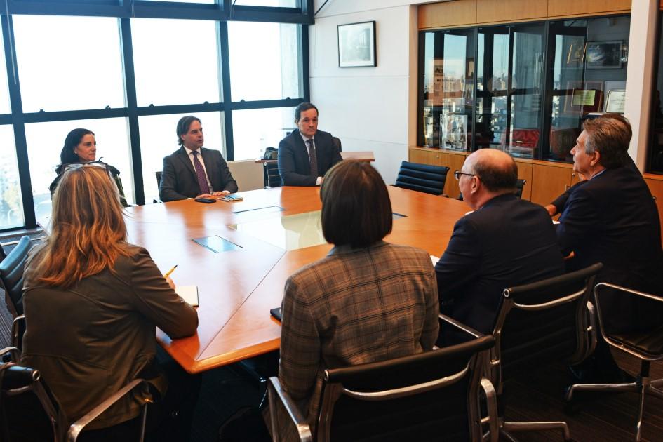 Lacalle Pou, Arbeleche y delegación del BID. Lacalle Pou, Arbeleche y delegación del BID.