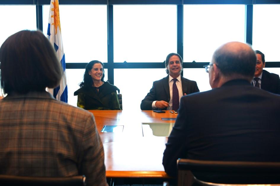 Ministra Azucena Arbeleche y presidente Luis Lacalle Pou. Ministra Azucena Arbeleche y presidente Luis Lacalle Pou.