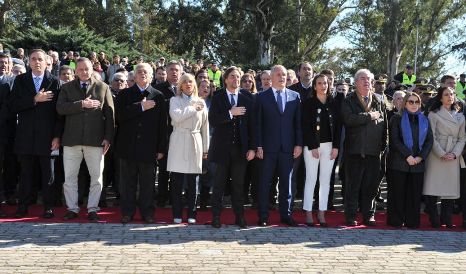El gobierno en celebración del Dia de la Declaratoria de la Independencia Acto en Florida