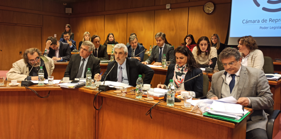 MEF presentó su articulado del proyecto de Rendición de Cuentas MEF presentó su articulado del proyecto de Rendición de Cuentas