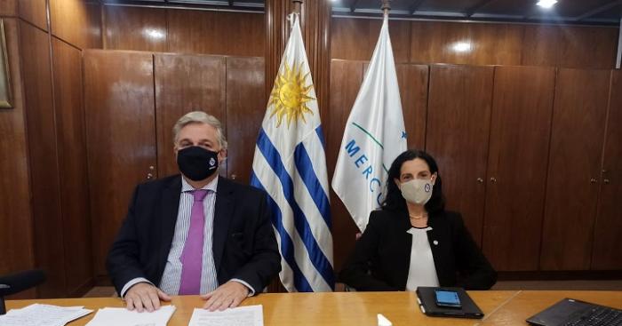 Mercosur: propuesta de Uruguay sobre flexibilización y arancel externo común ingresó al bloque Ministro Francisco Bustillo y Ministra Azucena Arbeleche