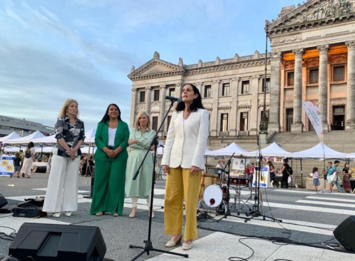 Carolina Cosse, Carmen Sánchez, Beatriz Argimón, Azucena Arbeleche Espacio Emprendedor