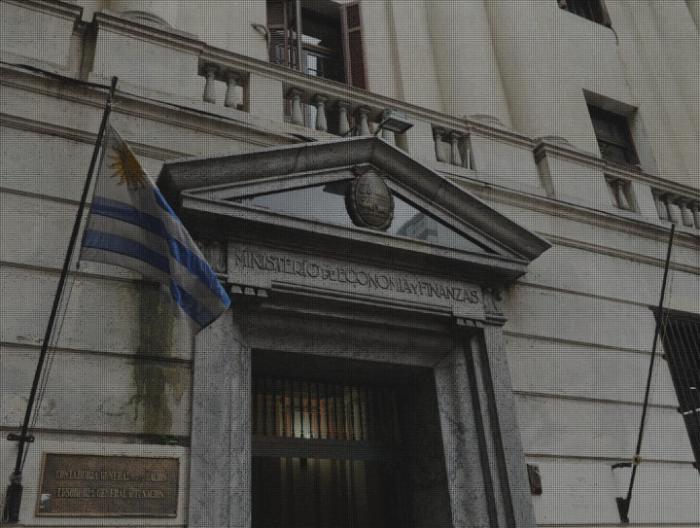Nuevas autoridades Portada del MEF
