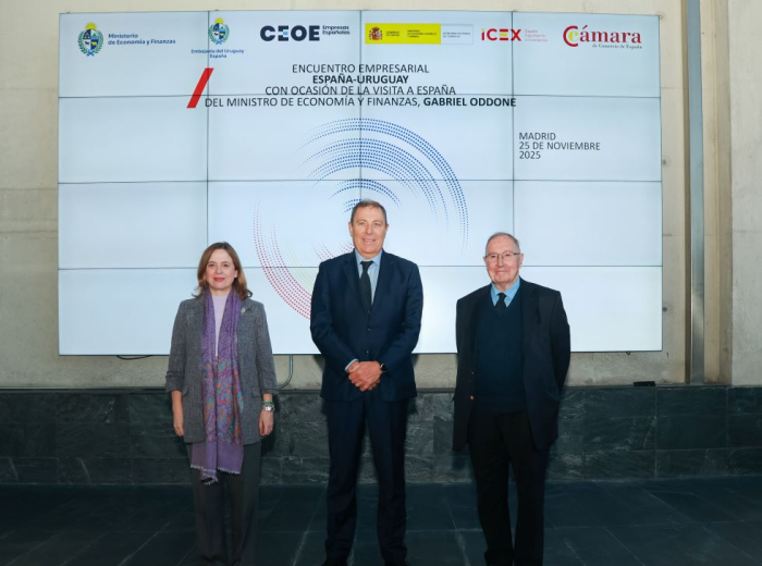 Ministro Oddone en la Cámara de Comercio de España