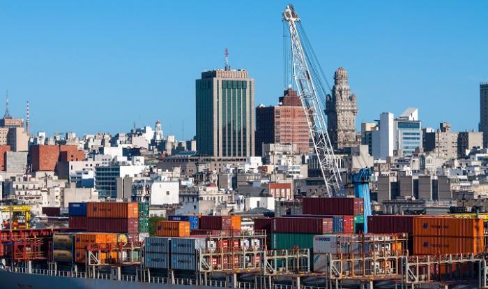 Promoción de inversiones y políticas de apoyo a las exportaciones Puerto de Montevideo