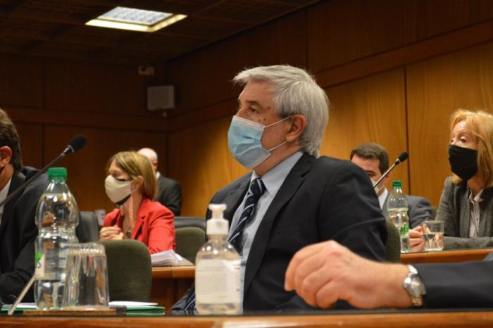 Autoridades exponen en la Comisión de Hacienda de Diputados Autoridades exponen en la Comisión de Hacienda de Diputados