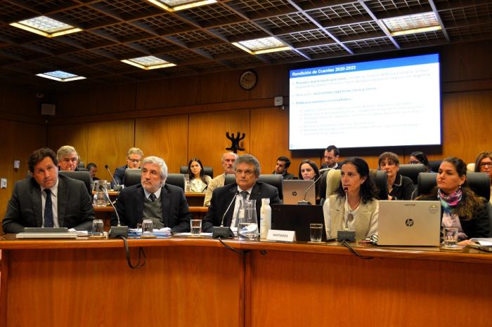 Diego Labat, Alejandro Irastorza, Fernando Blanco, Azucena Arbeleche y Marcela Bensión