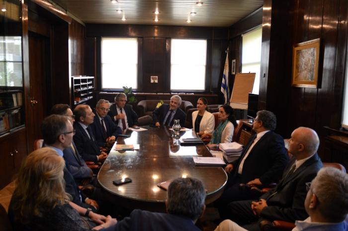 Reunión en el MEF