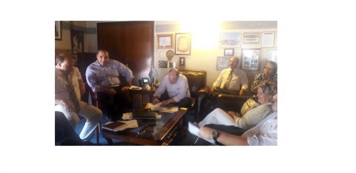 Autoridades en firma de acuerdo Autoridades en firma de acuerdo