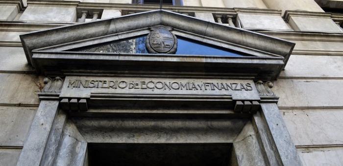 Fachada del Ministerio de Economía y Finanzas
