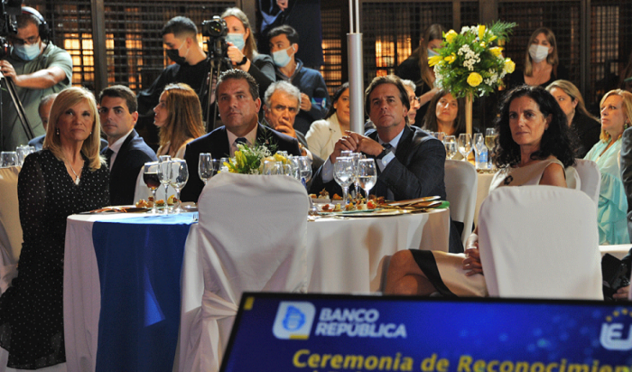 Beatriz Argimón, Salvador Ferrer, Luis Lacalle Pou y Azucena Arbeleche Beatriz Argimón, Salvador Ferrer, Luis Lacalle Pou y Azucena Arbeleche