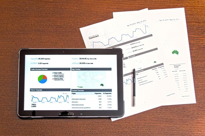 Tablet con gráficos