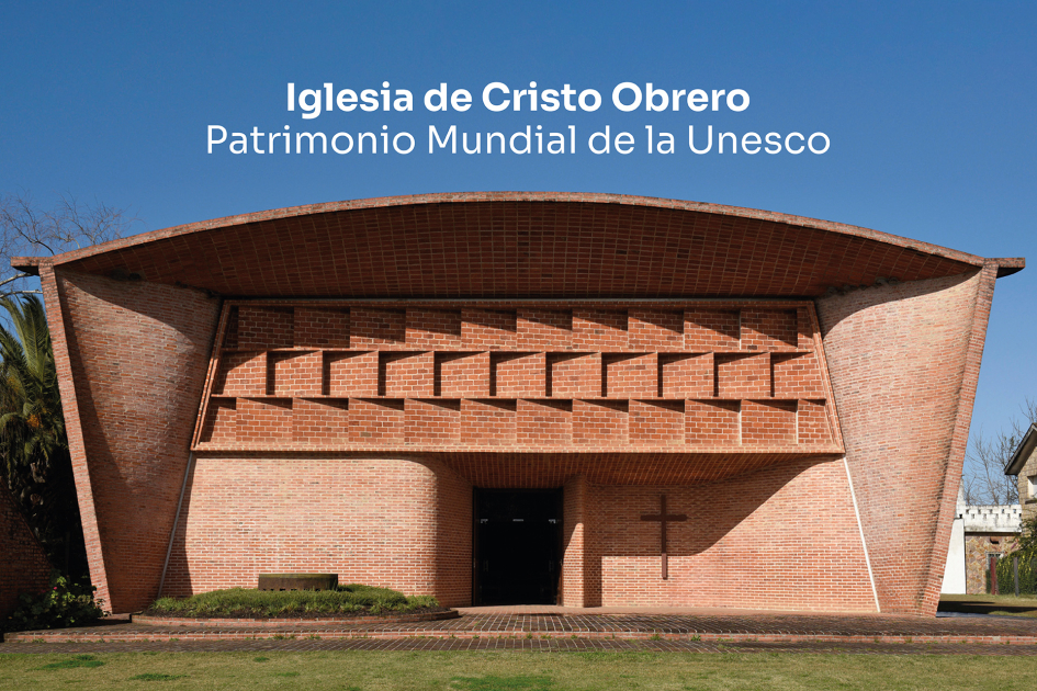 Fachada de la iglesia