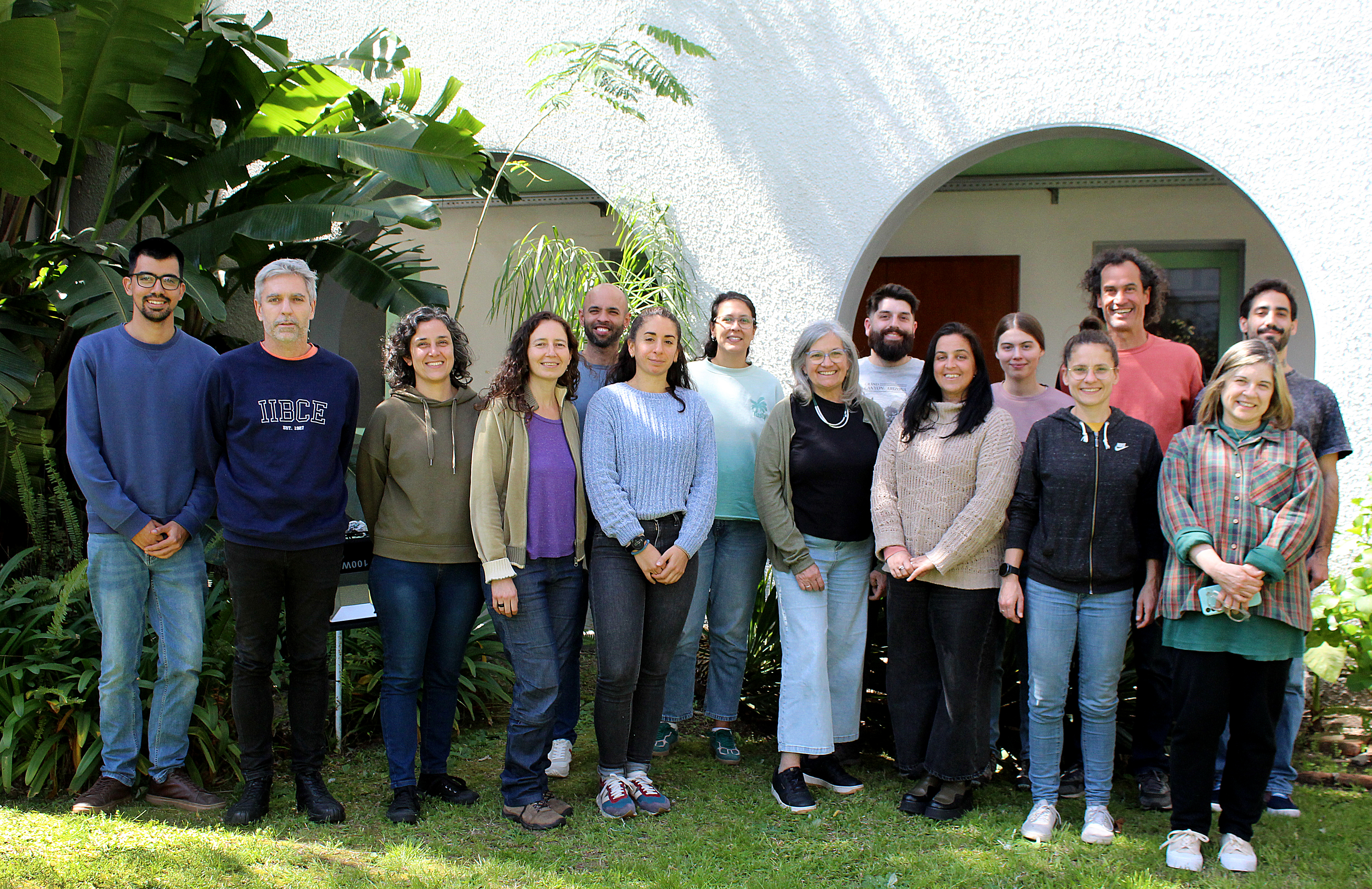 Integrantes del equipo del Departamento de Bioquímica y Genómica Microbianas