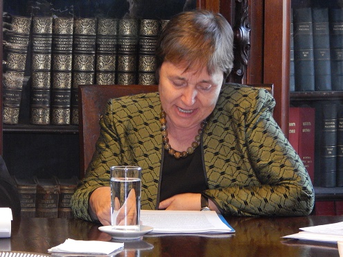 Foto retrato de la académica correspondiente Ludmila Ilieva-Sivkova