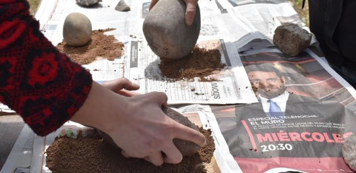 Etapa I de la actividad "La misma arcilla, otros ceramistas" en Juan Lacaze.