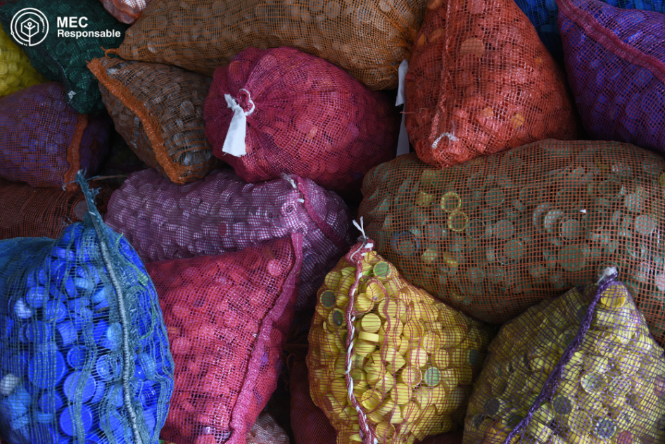 Donación de tapitas Bolsas con tapitas