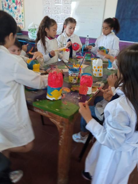 Niños y niñas del Cerro celebraron el cierre de actividades de este año Niños y niñas del Cerro celebraron el cierre de actividades de este año