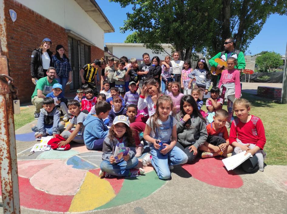 Niños y niñas del Cerro celebraron el cierre de actividades de este año