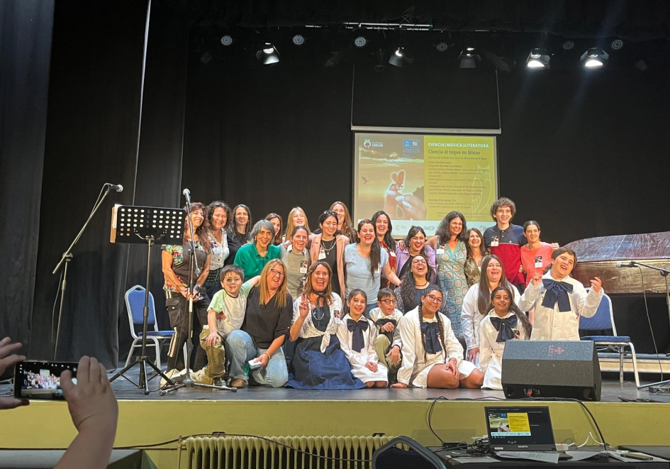 Ciencia al toque en Teatro Lavalleja de Minas