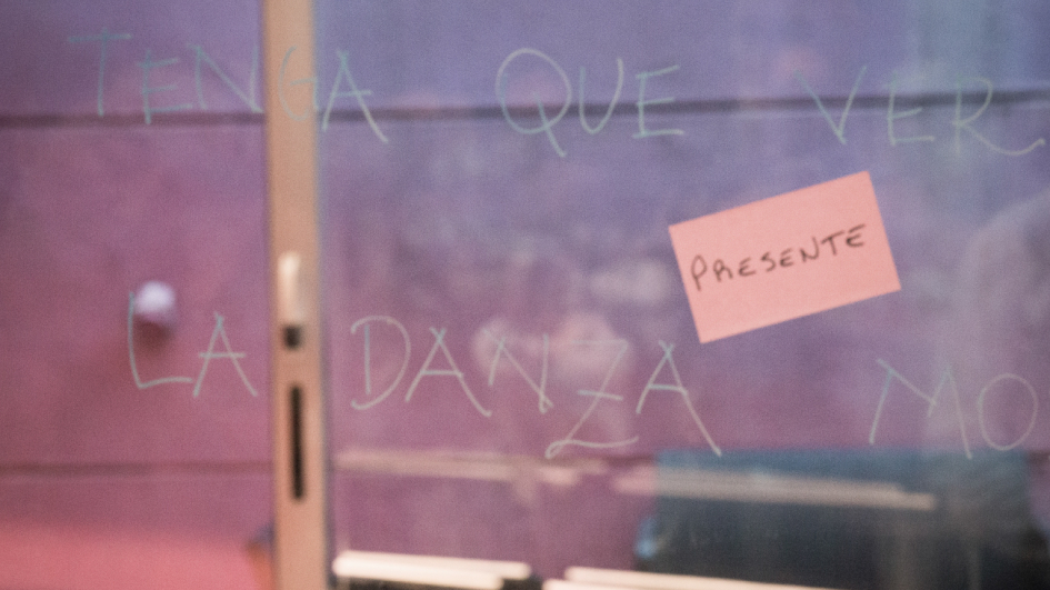 Conversatorio danza moderna en el Mes de Todas las Danzas. Fotografía Daniel Díaz. Conversatorio danza moderna en el Mes de Todas las Danzas. Fotografía Daniel Díaz.