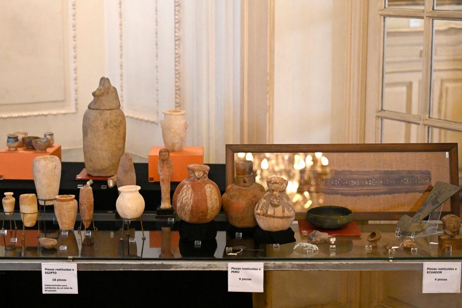 Piezas arqueológicas restituidas. Piezas arqueológicas