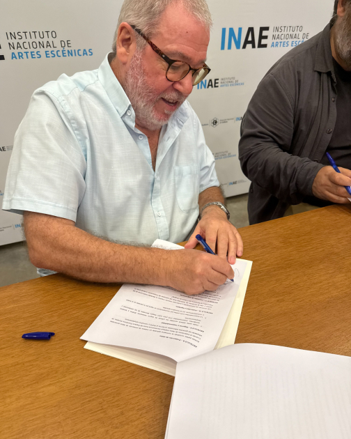 Acuerdo entre el Patronato de Cultura de Narón y el Instituto Nacional de Artes Escénicas (INAE) Acuerdo entre el Patronato de Cultura de Narón y el Instituto Nacional de Artes Escénicas (INAE)
