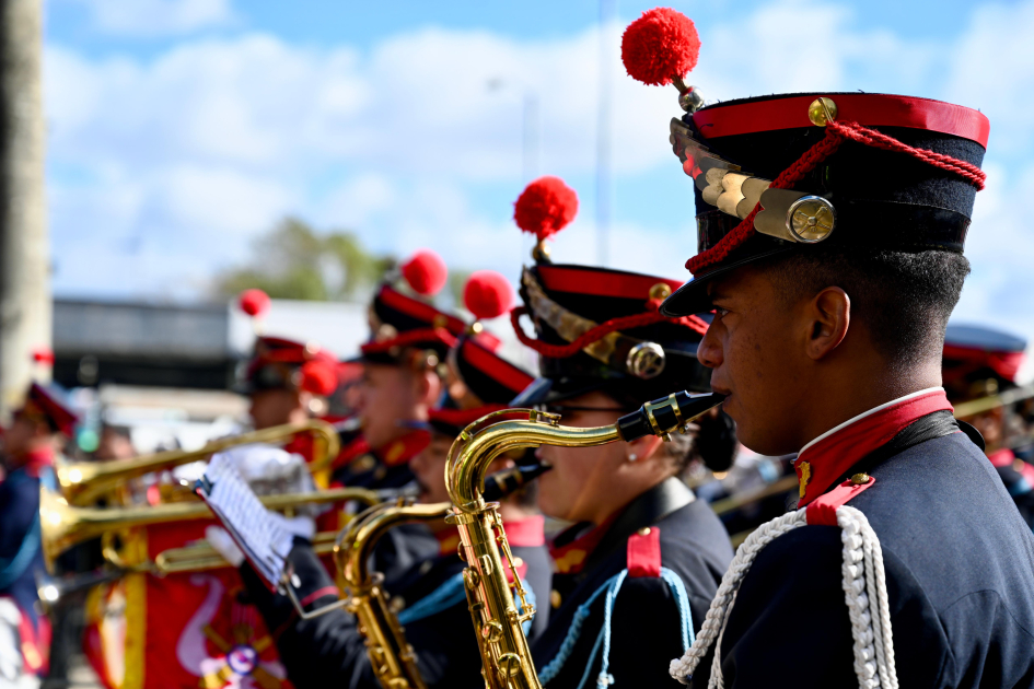 Ministro Mahía participó de la conmemoración del 262º aniversario del nacimiento de Artigas Ministro Mahía participó de la conmemoración del 262º aniversario del nacimiento de Artigas