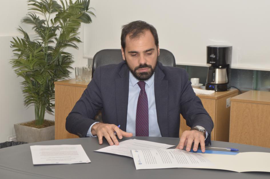 Director DNPI en firma memorándum de entendimiento DICYT-DNPI Director DNPI en firma memorándum de entendimiento DICYT-DNPI