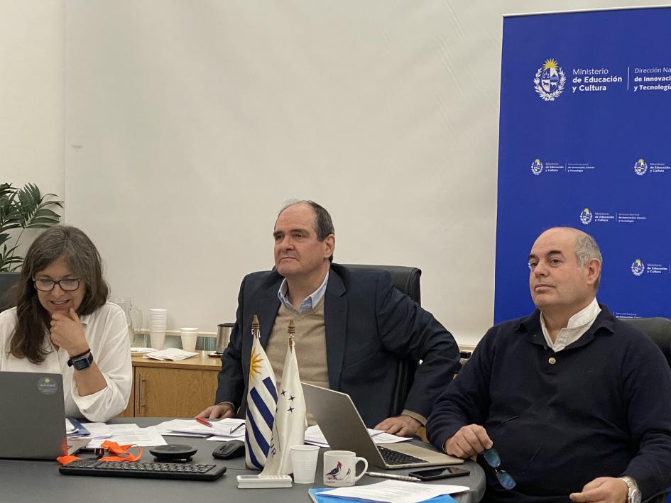 Autoridades y técnicos del MEC participando en RECYT - Ciencia MERCOSUR RECYT: REUNIÓN ESPECIALIZADA DE CIENCIA Y TECNOLOGÍA DEL MERCOSUR