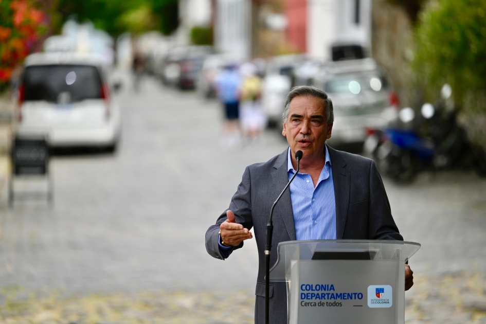 Acompañamos en Colonia del Sacramento la presentación del Espacio José de Sousa Saramago Acompañamos en Colonia del Sacramento la presentación del Espacio José de Sousa Saramago