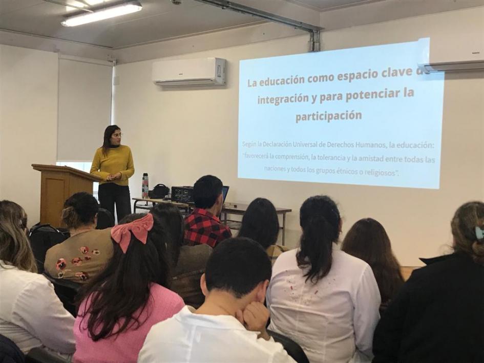 Equipo Mujer hablando