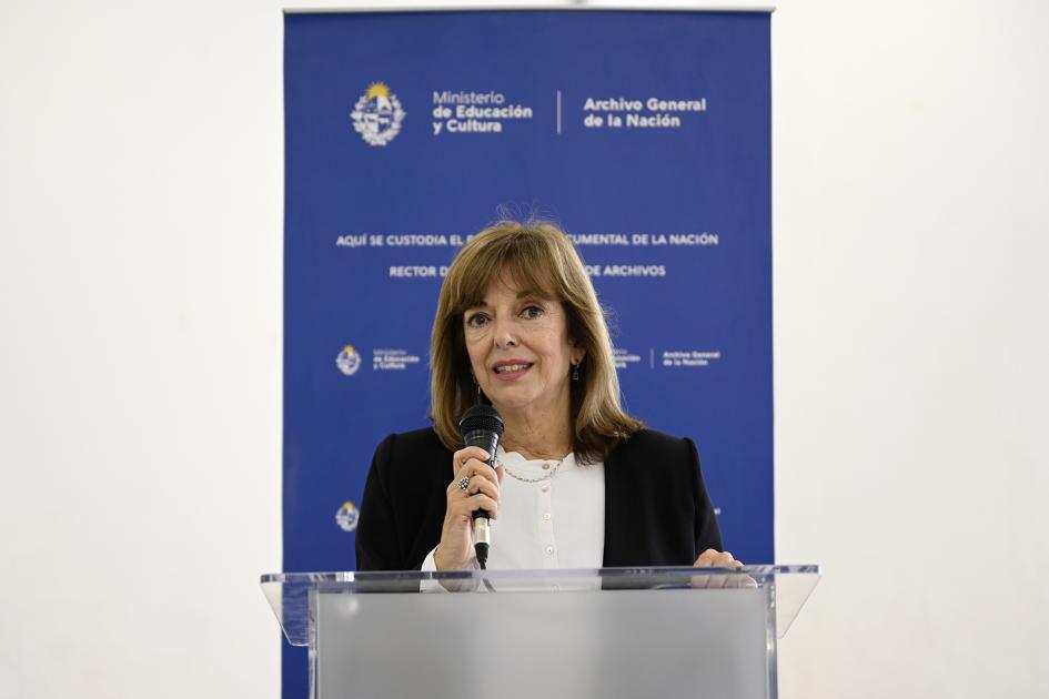 Subsecretaria de Educación y Cultura, Dra. Ana Ribeiro.