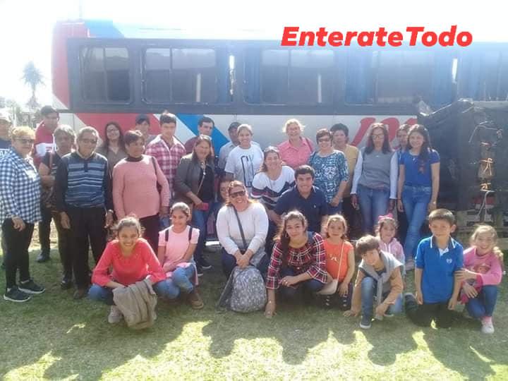 Participantes de Pueblos al cine Participantes posan para foto