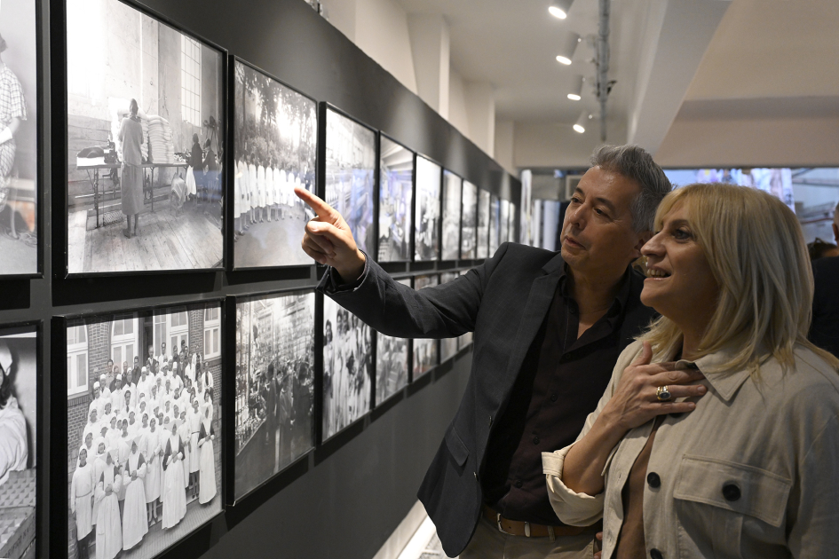 Inauguró la muestra «Palabras de Mujer» en el ANIP