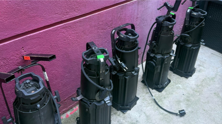 Mantenimiento de Sala Polifuncional