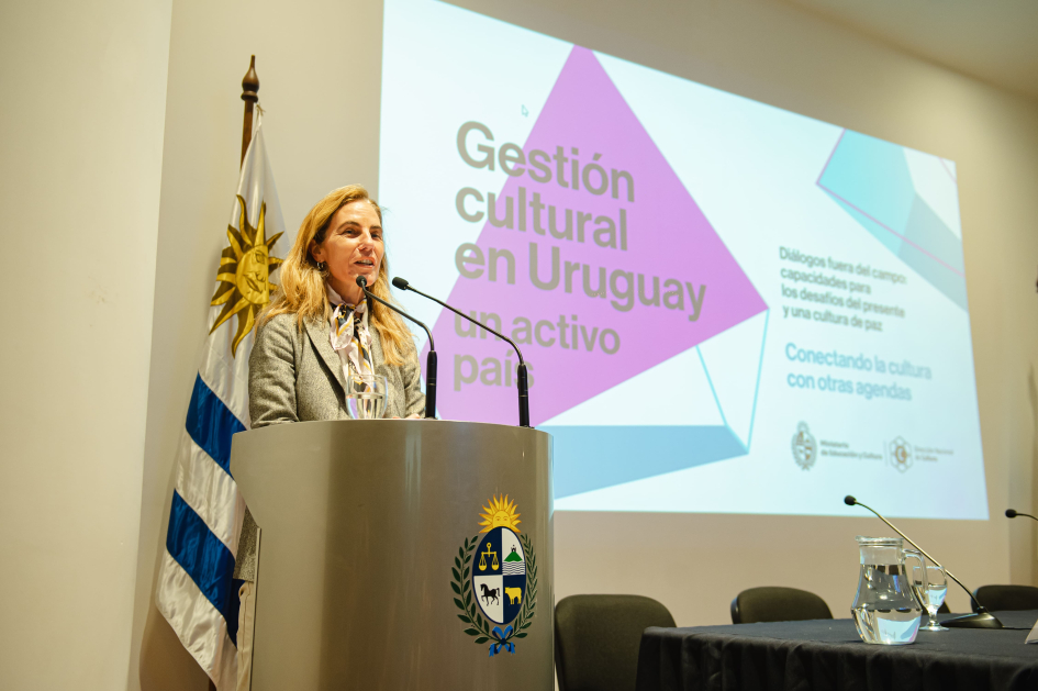 Directora de Cultura de Florida, Adela Dubra Directora de Cultura de Florida, Adela Dubra