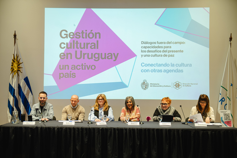 Panel Gestión cultural Panel Gestión cultural