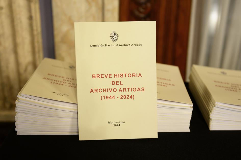 Libro conmemorativo