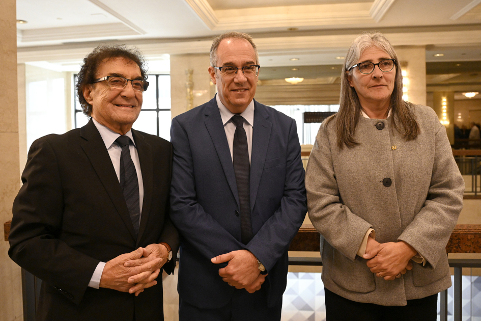 Ministro Mahía, Ministra Etcheverry y Presidente de ADM Abuchalja