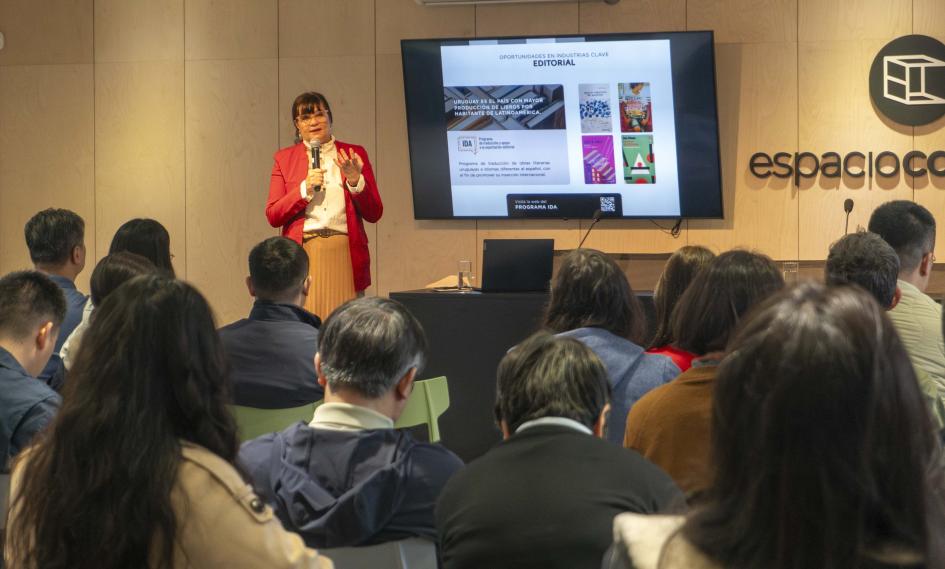 China - Uruguay: encuentro editorial para el intercambio cultural y comercial
